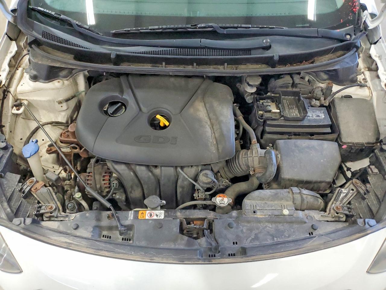 2016 HYUNDAI ELANTRA — фото 11