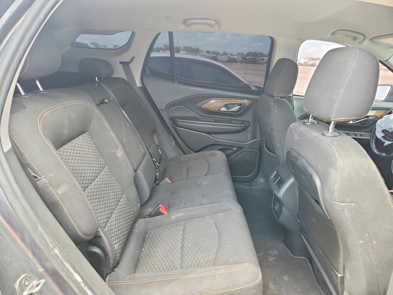 2020 GMC TERRAIN — фото 10