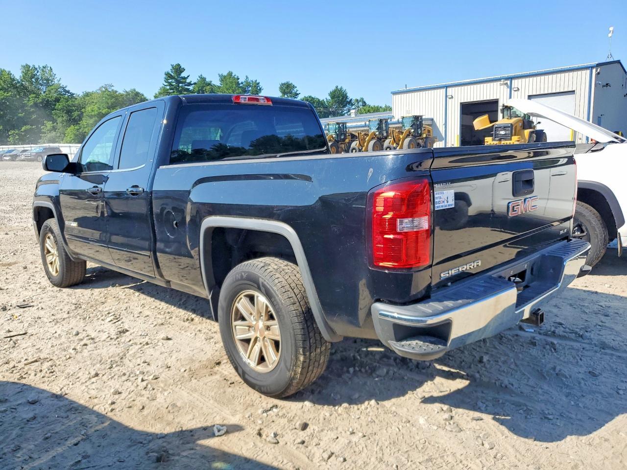 2015 GMC SIERRA 1500 — фото 2