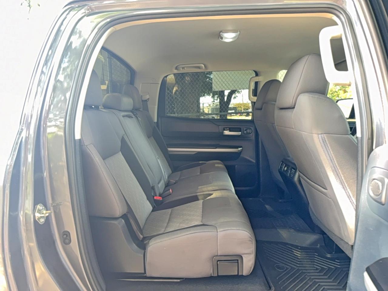 2016 TOYOTA TUNDRA — фото 6