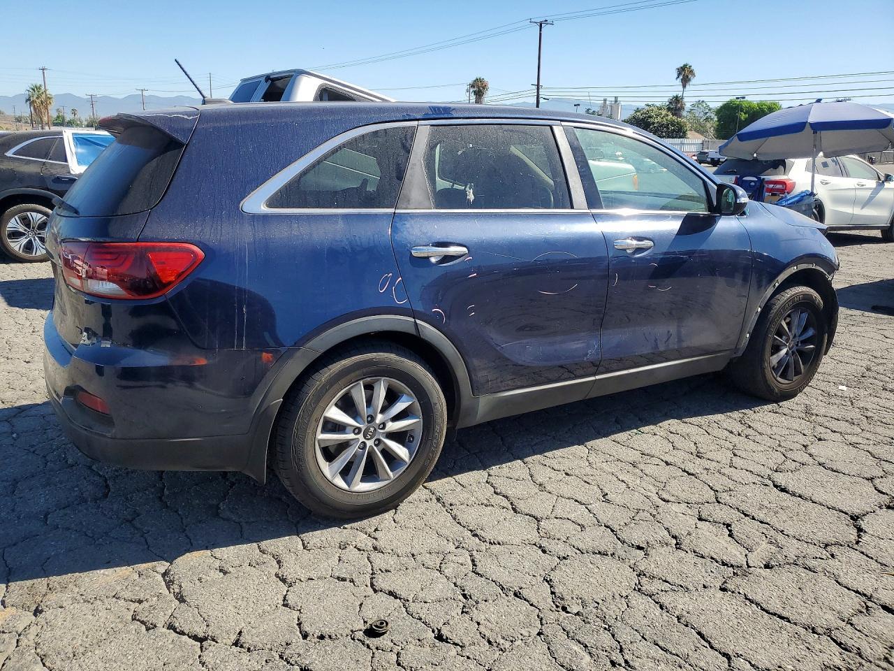 2019 KIA SORENTO — фото 3