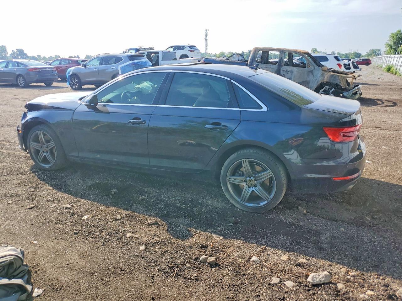 2017 AUDI A4 — фото 2