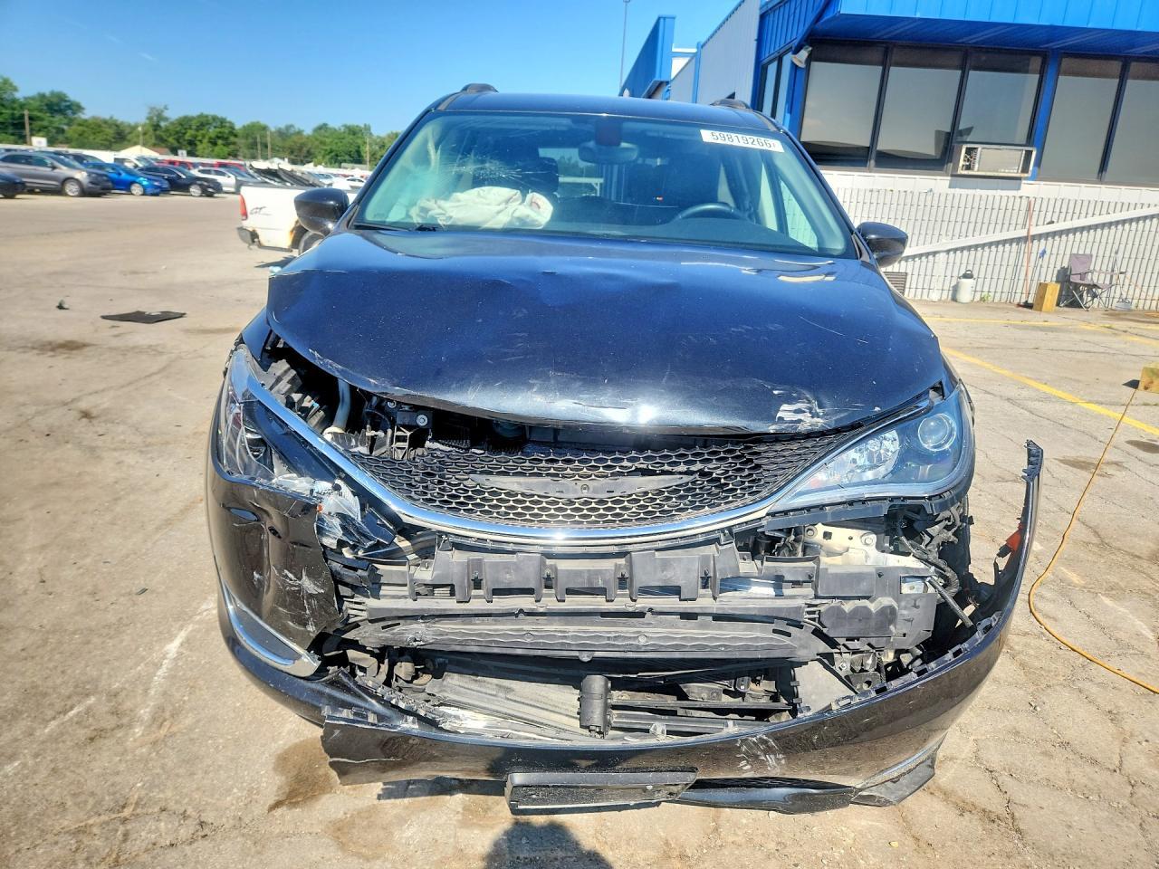2017 CHRYSLER PACIFICA — фото 5