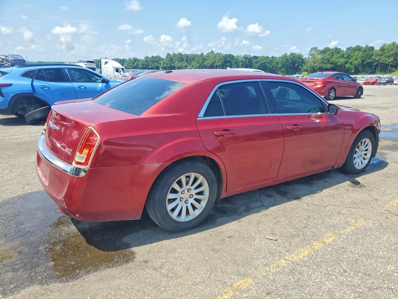 2013 CHRYSLER 300 — фото 3