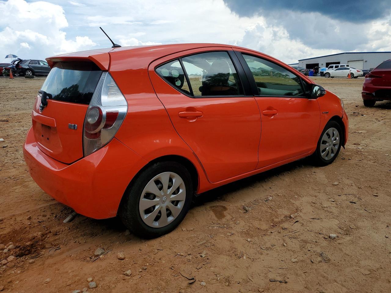 2012 TOYOTA PRIUS — фото 3