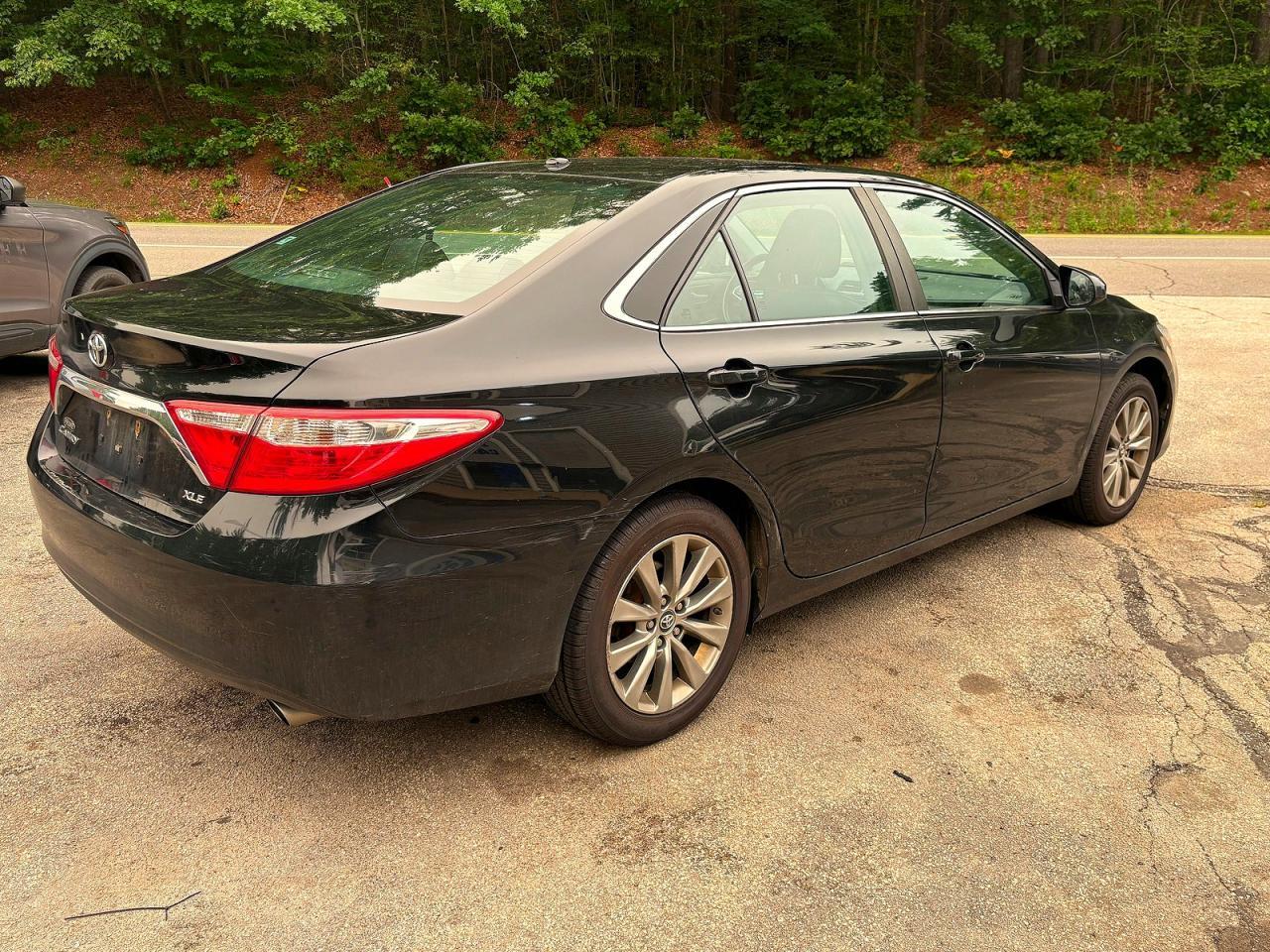 2017 TOYOTA CAMRY — фото 4
