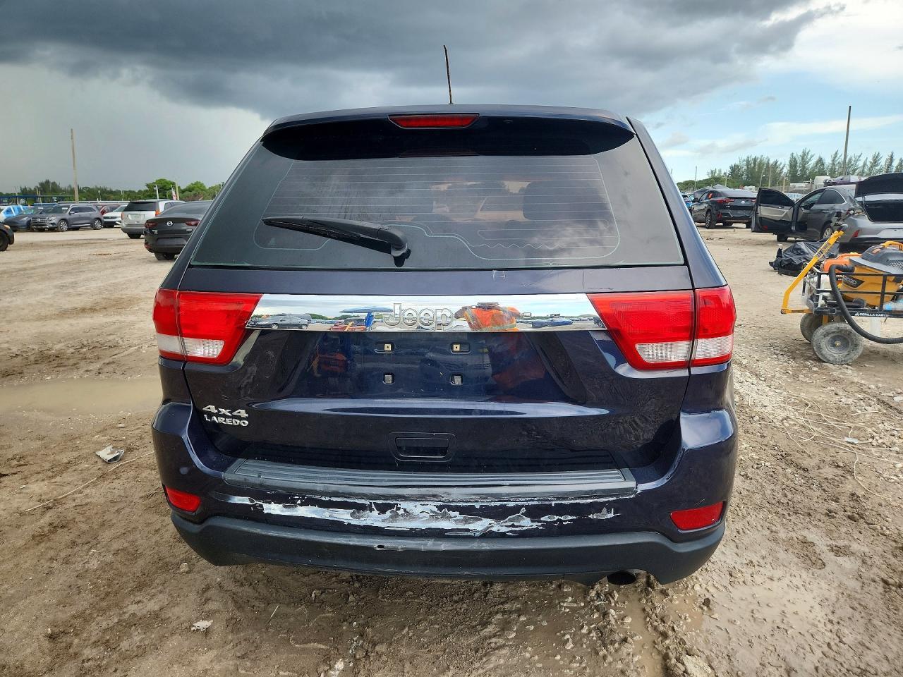 2011 JEEP GRAND CHEROKEE — фото 6