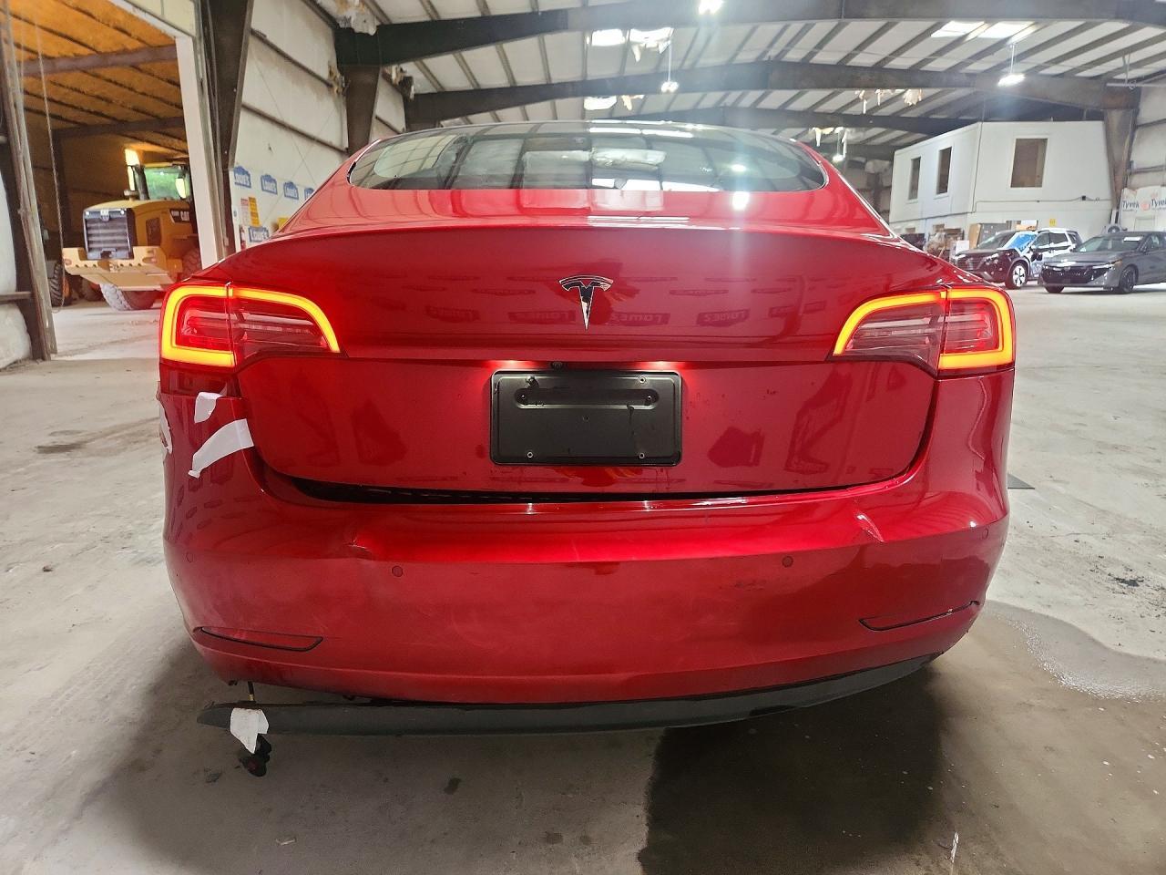 2022 TESLA MODEL 3 — фото 6