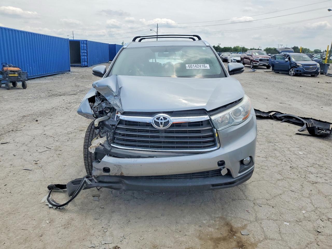 2016 TOYOTA HIGHLANDER — фото 5