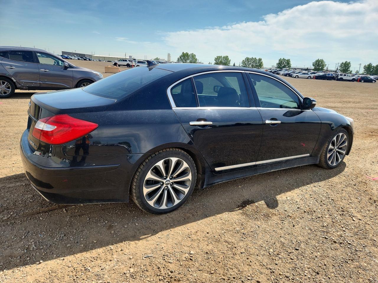 2012 HYUNDAI GENESIS — фото 3