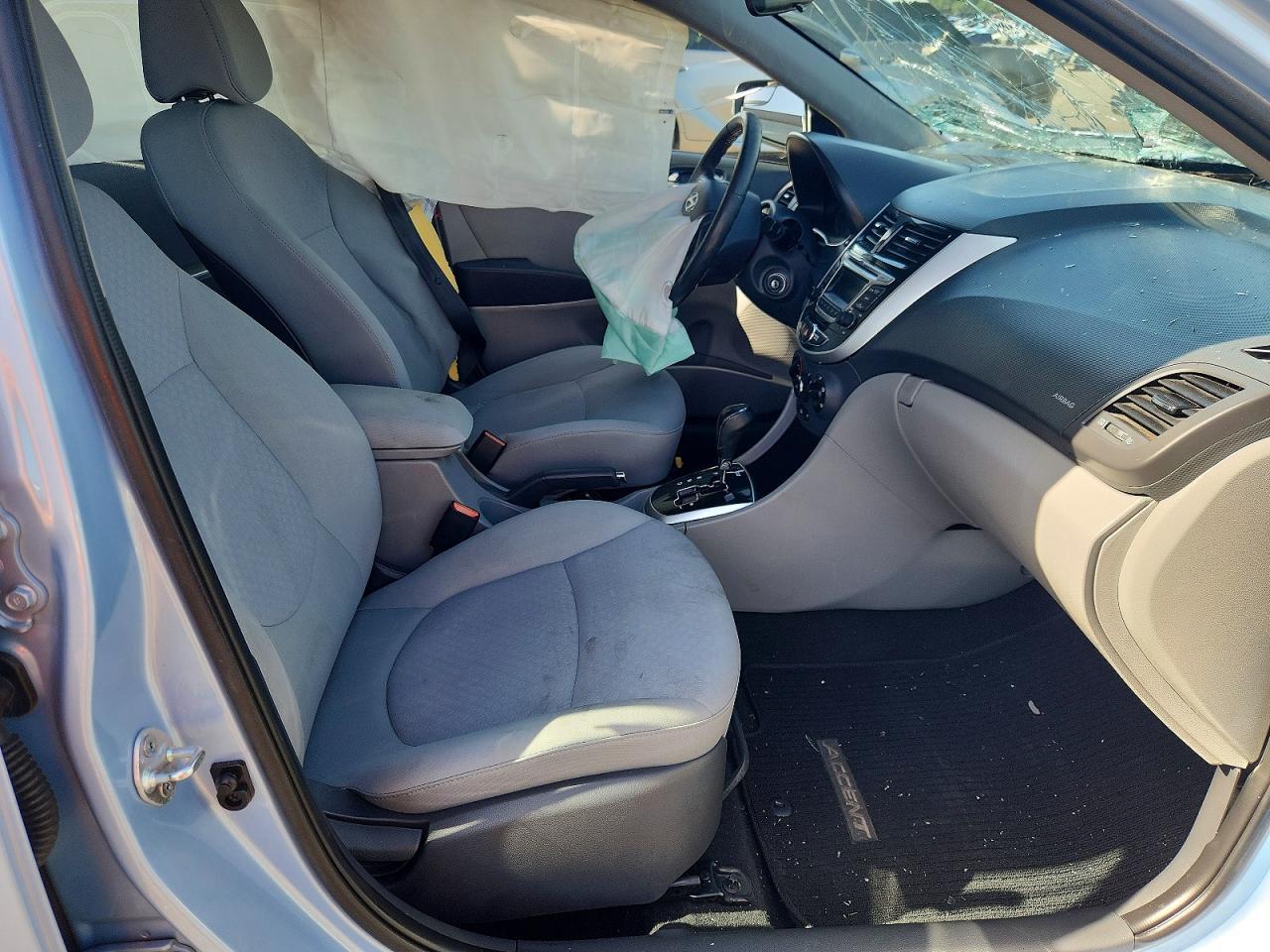 2014 HYUNDAI ACCENT — фото 7