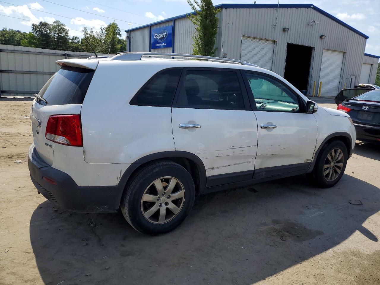 2011 KIA SORENTO — фото 3