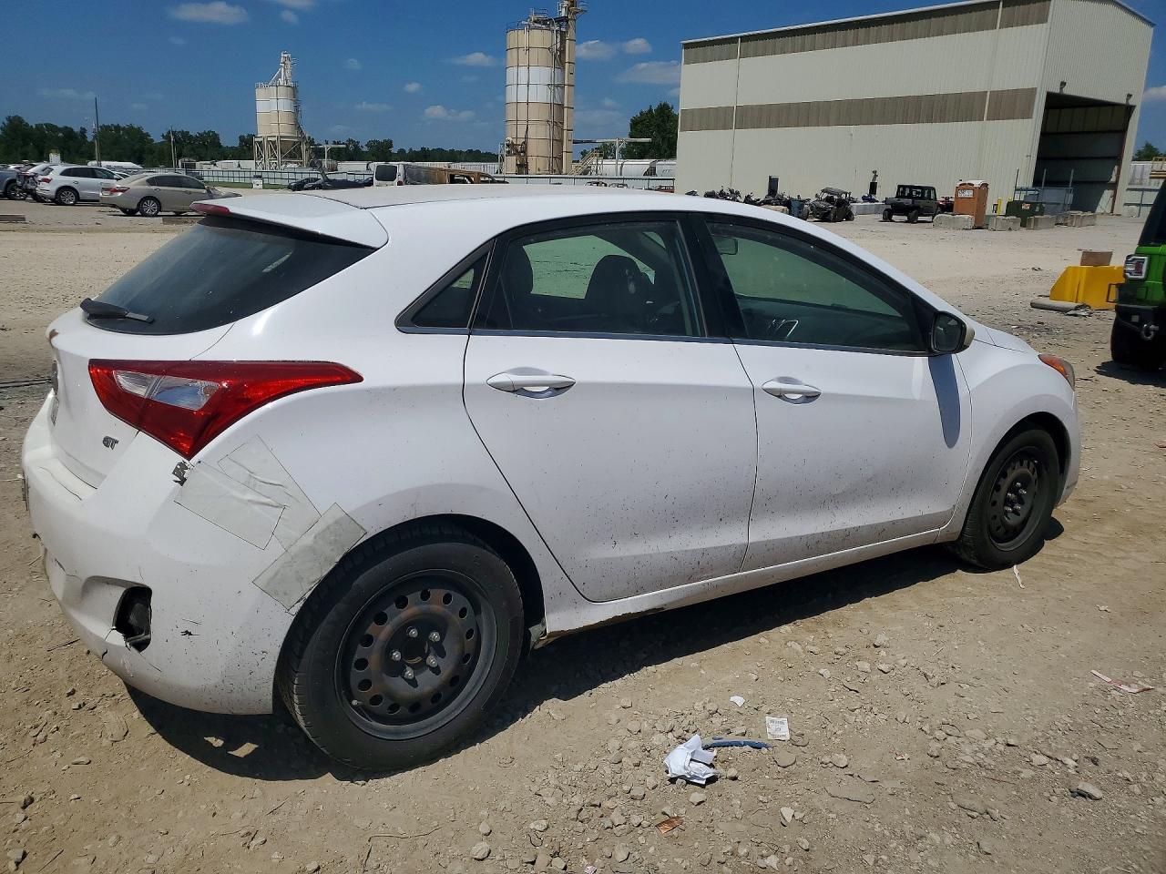 2016 HYUNDAI ELANTRA — фото 3