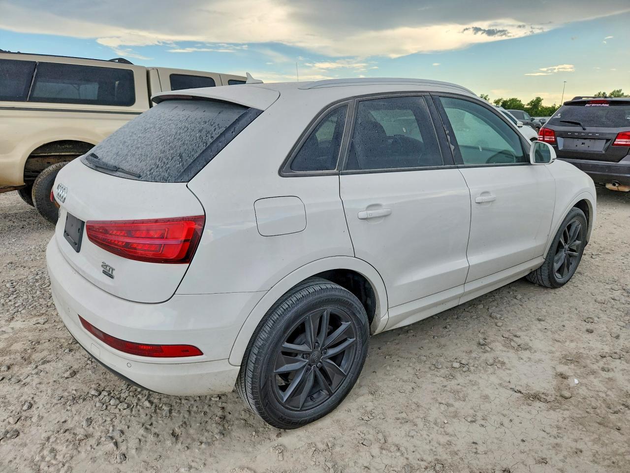 2017 AUDI Q3 — фото 3
