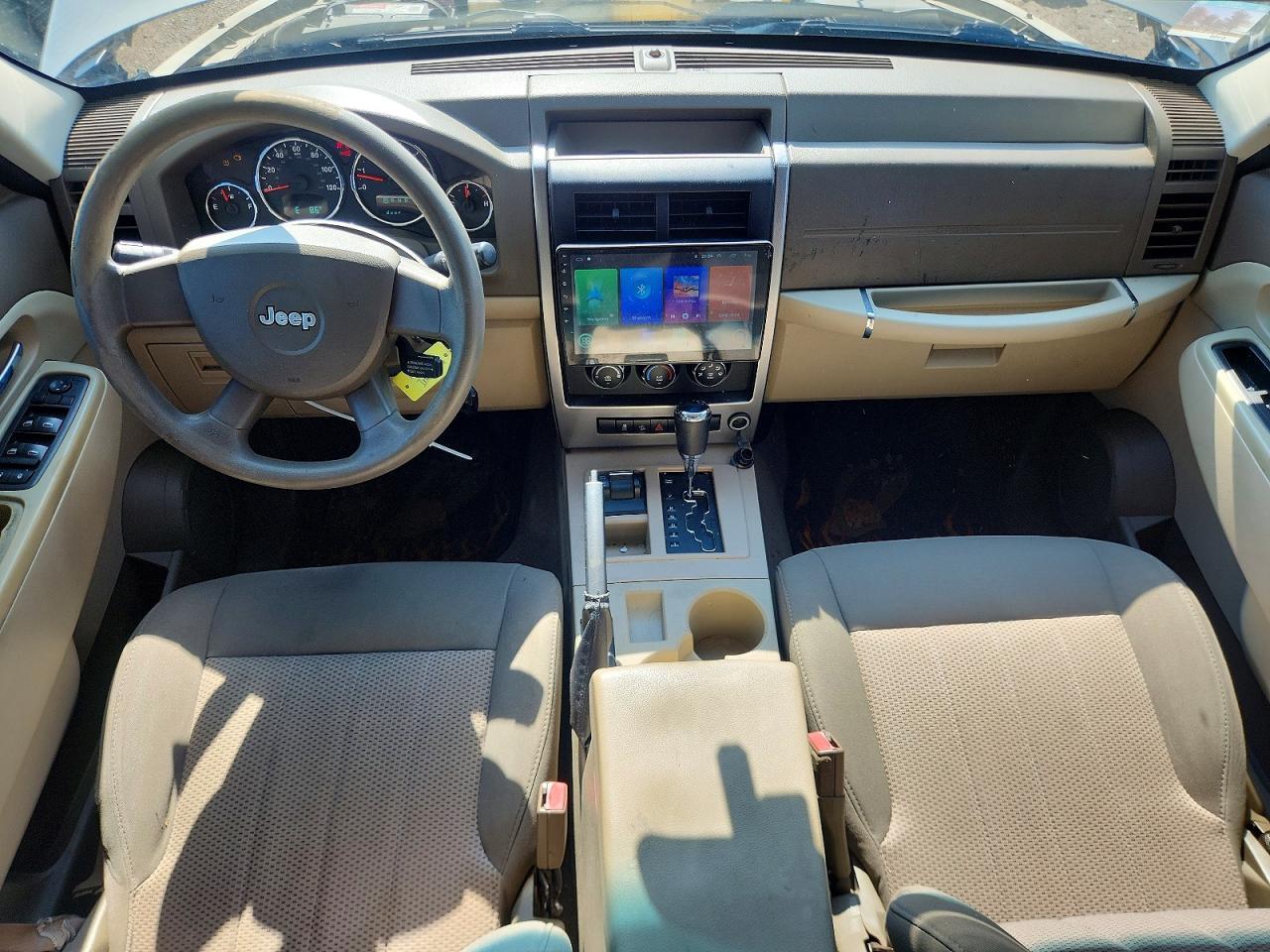 2010 JEEP LIBERTY — фото 8
