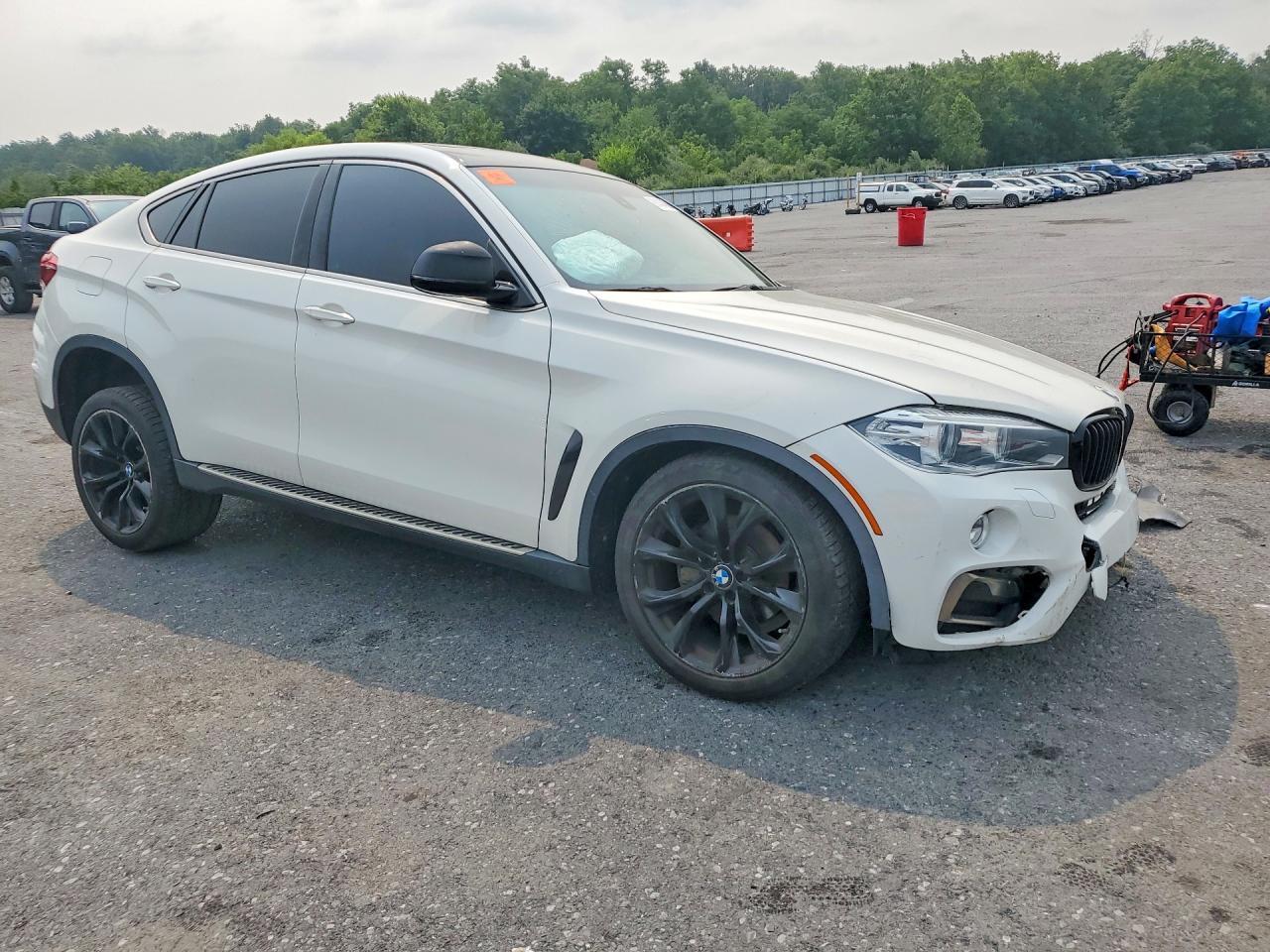2016 BMW X6 — фото 4