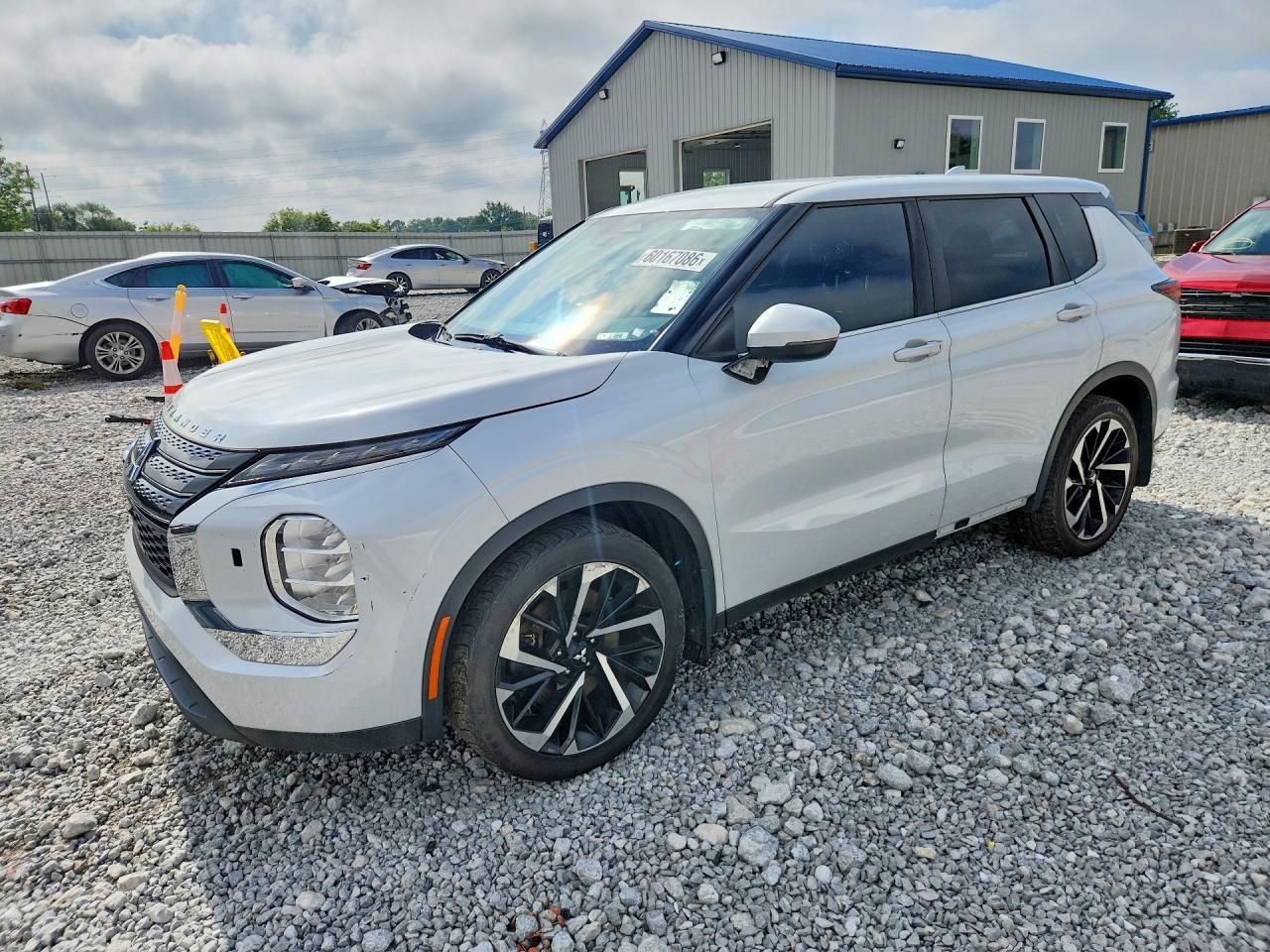2022 MITSUBISHI OUTLANDER — фото 1