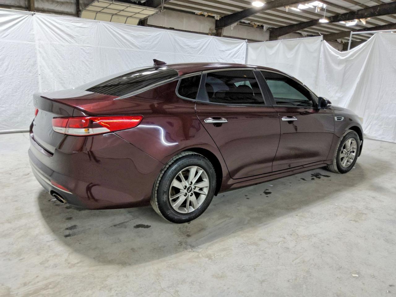 2017 KIA OPTIMA — фото 3