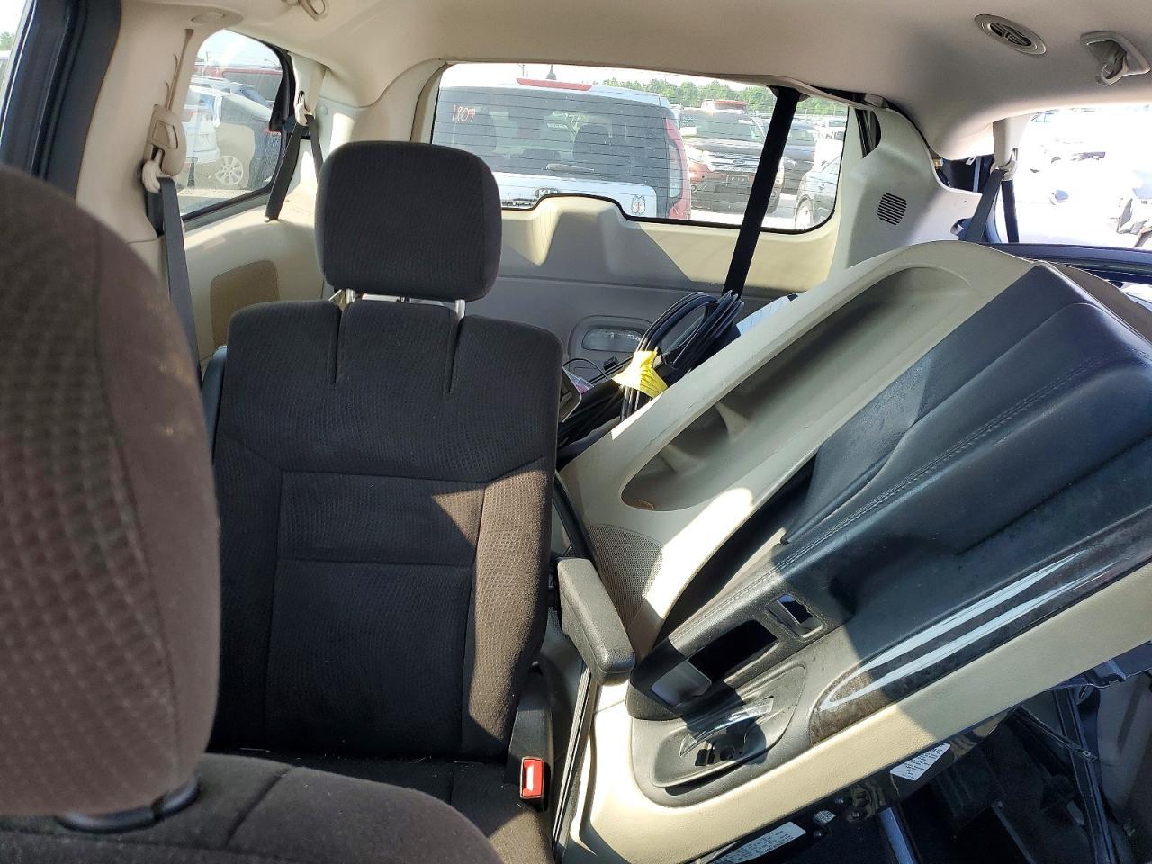 2014 DODGE GRAND CARAVAN — фото 10