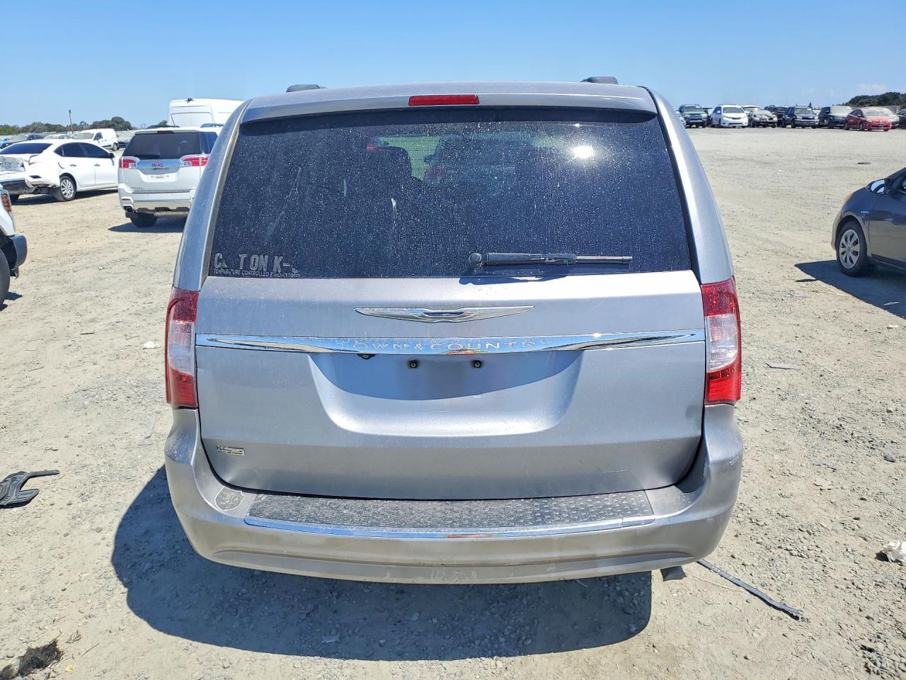2014 CHRYSLER TOWN & COUNTRY — фото 6