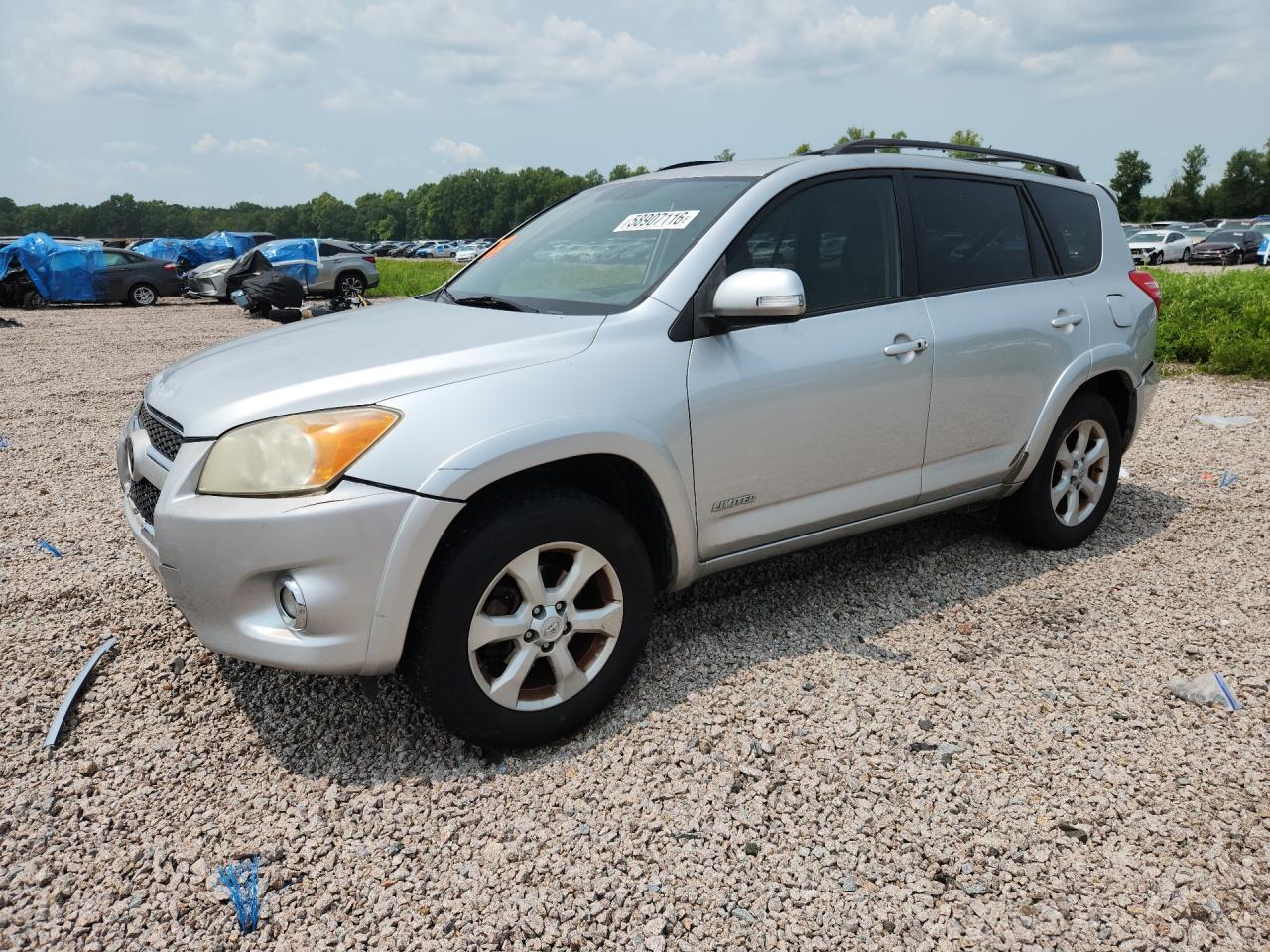 2012 TOYOTA RAV4 — фото 1