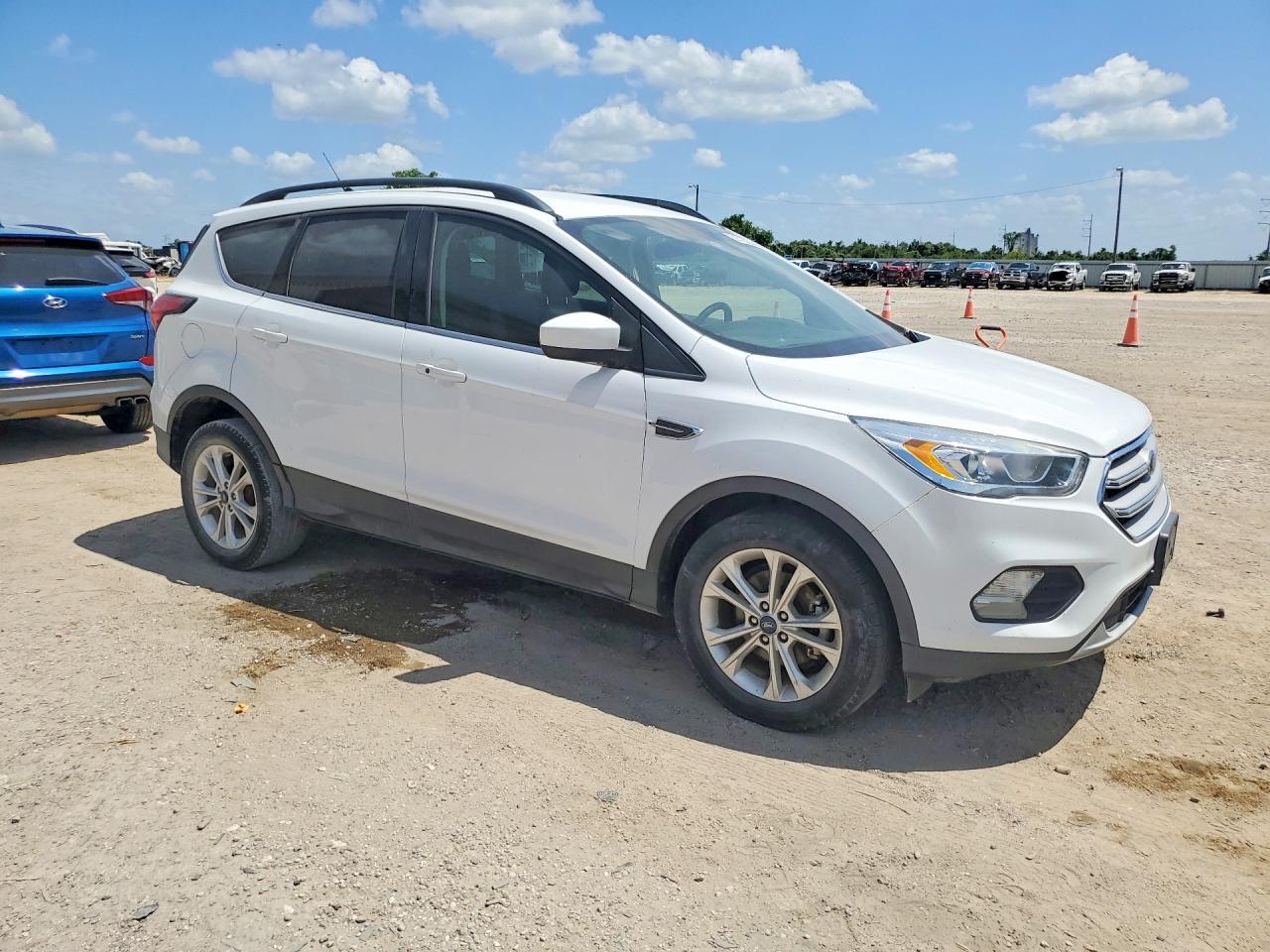 2019 FORD ESCAPE — фото 4