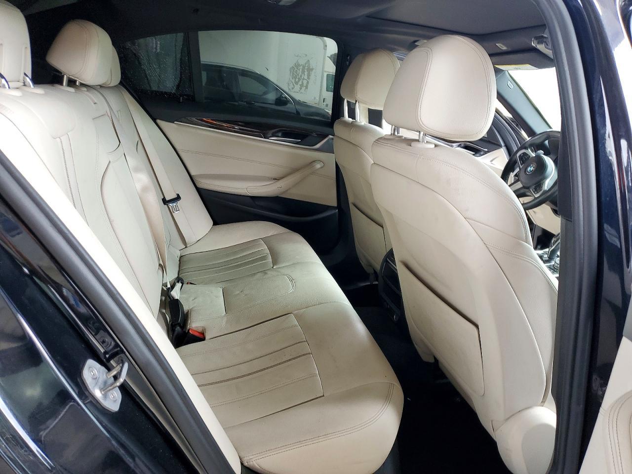 2019 BMW 5 SERIES — фото 10