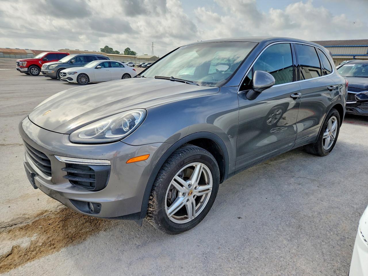 2016 PORSCHE CAYENNE — фото 1