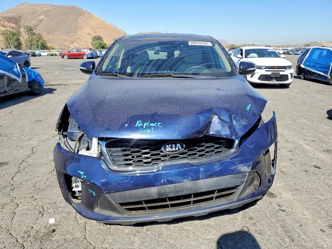 2019 KIA SORENTO — фото 5