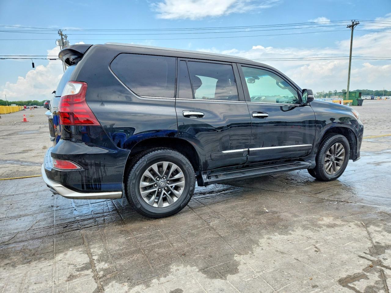 2019 LEXUS GX 460 — фото 3