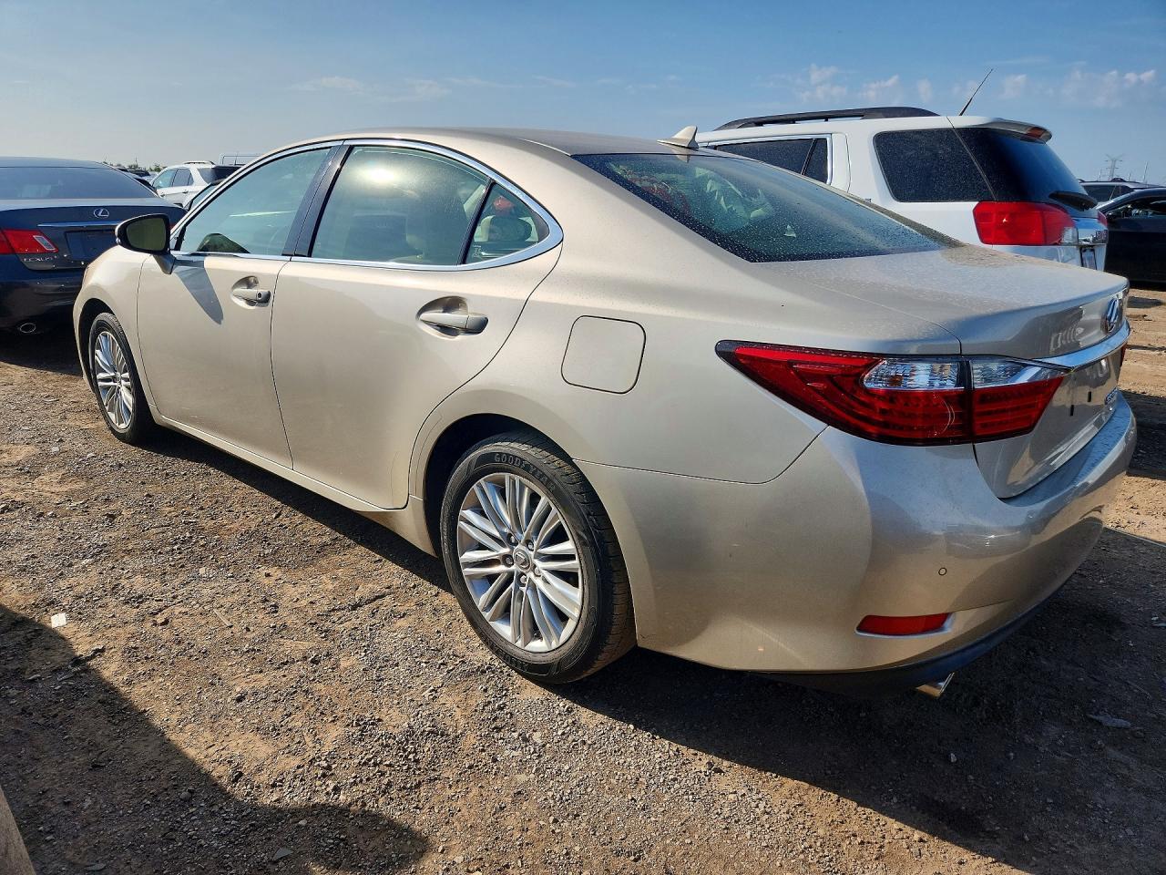 2013 LEXUS ES 350 — фото 2