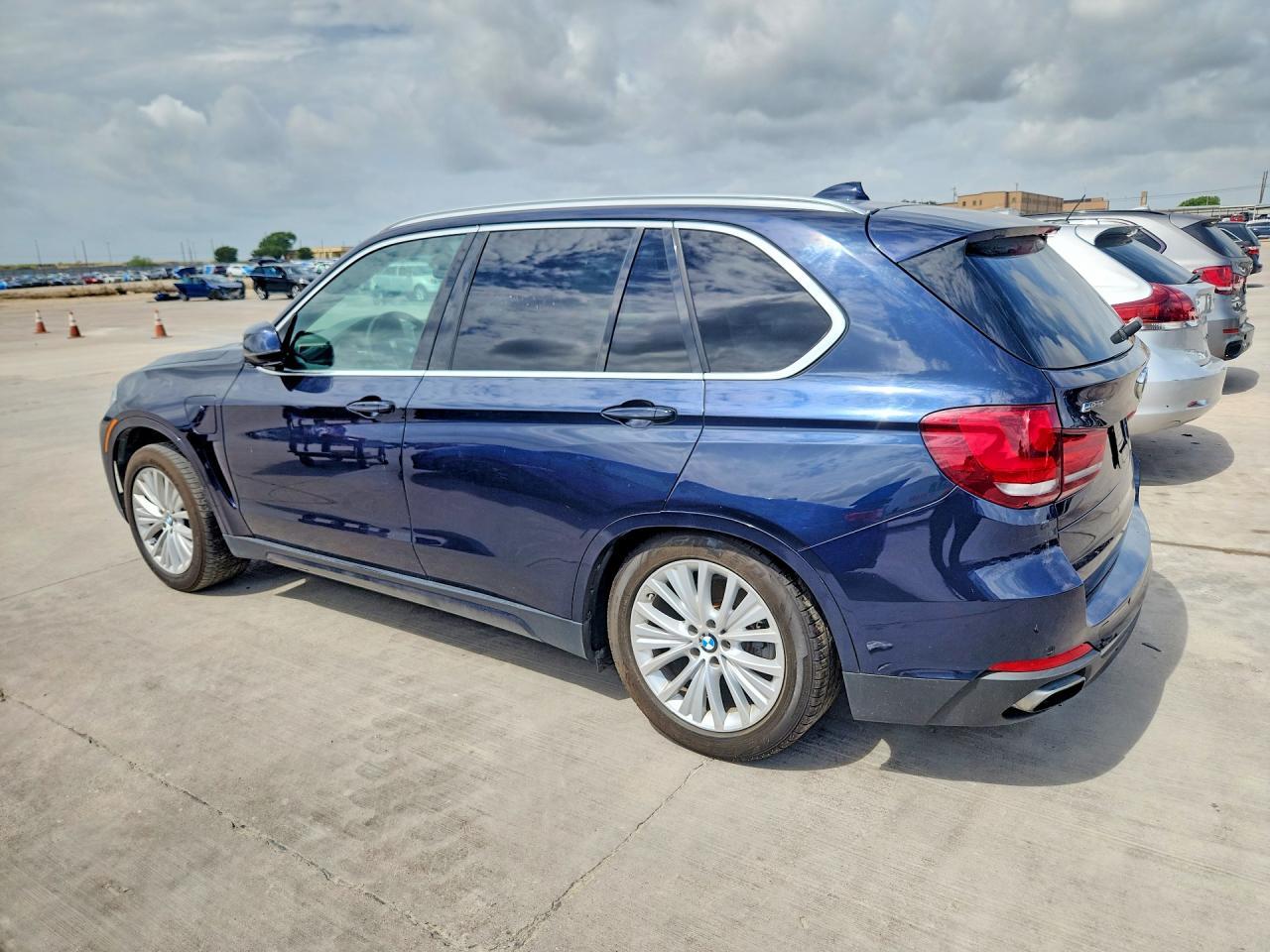 2016 BMW X5 — фото 2