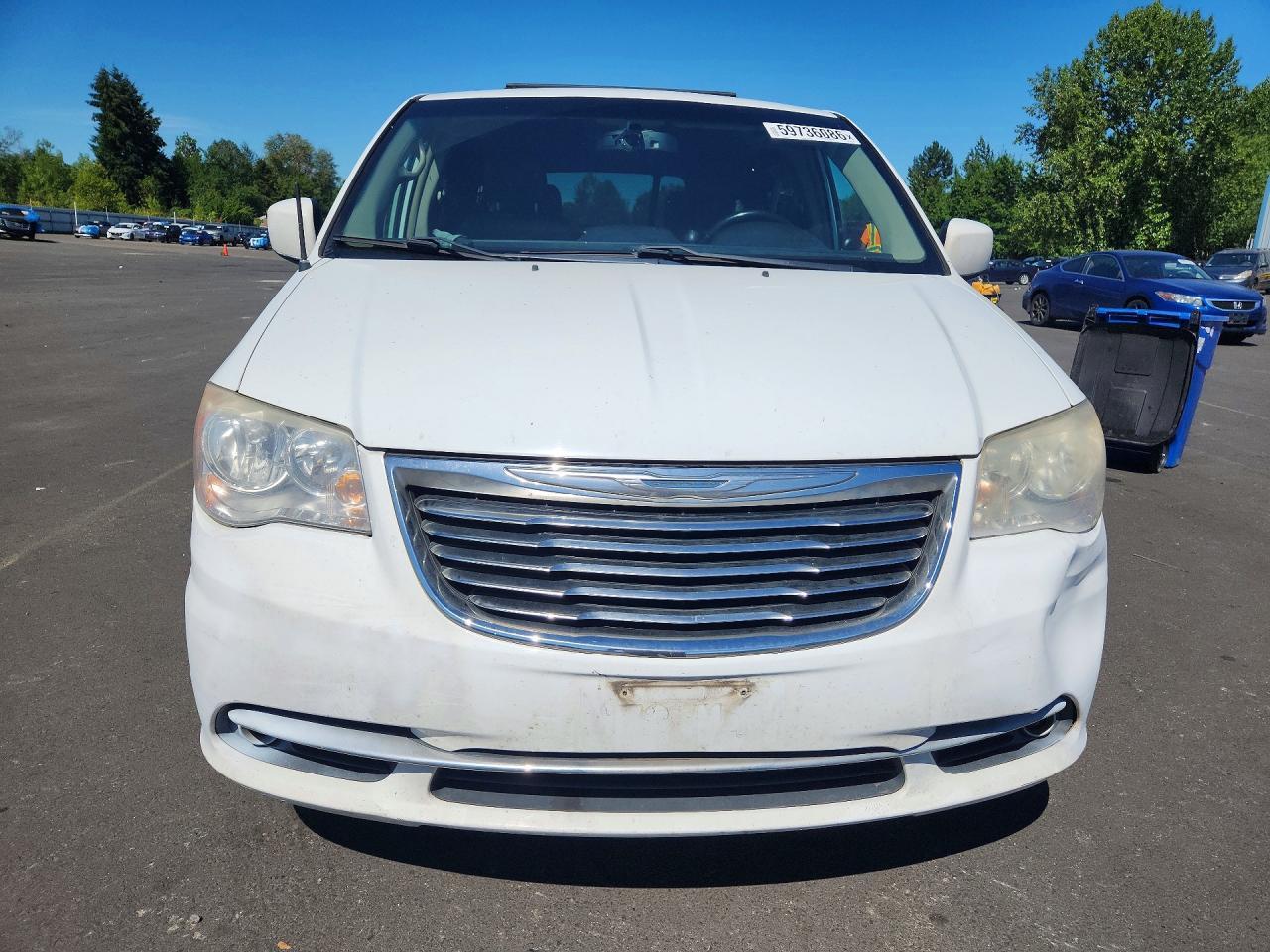 2014 CHRYSLER TOWN & COUNTRY — фото 5