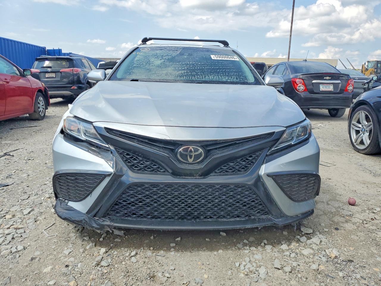 2018 TOYOTA CAMRY — фото 5