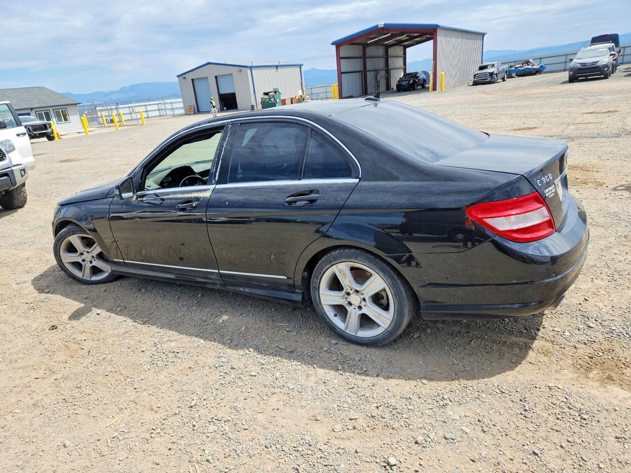 2010 MERCEDES-BENZ C-CLASS — фото 2