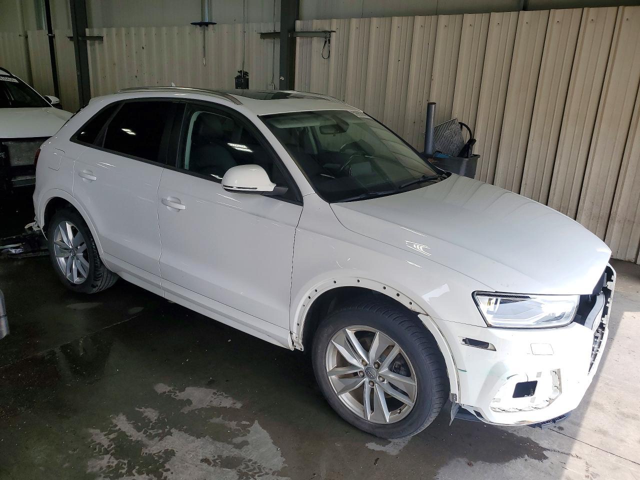 2017 AUDI Q3 — фото 4