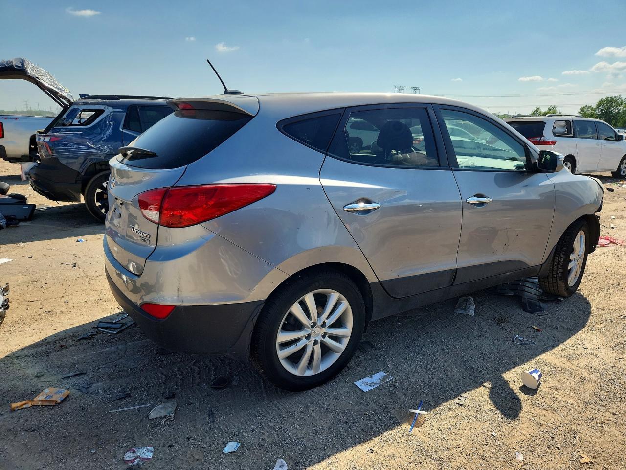 2012 HYUNDAI TUCSON — фото 3