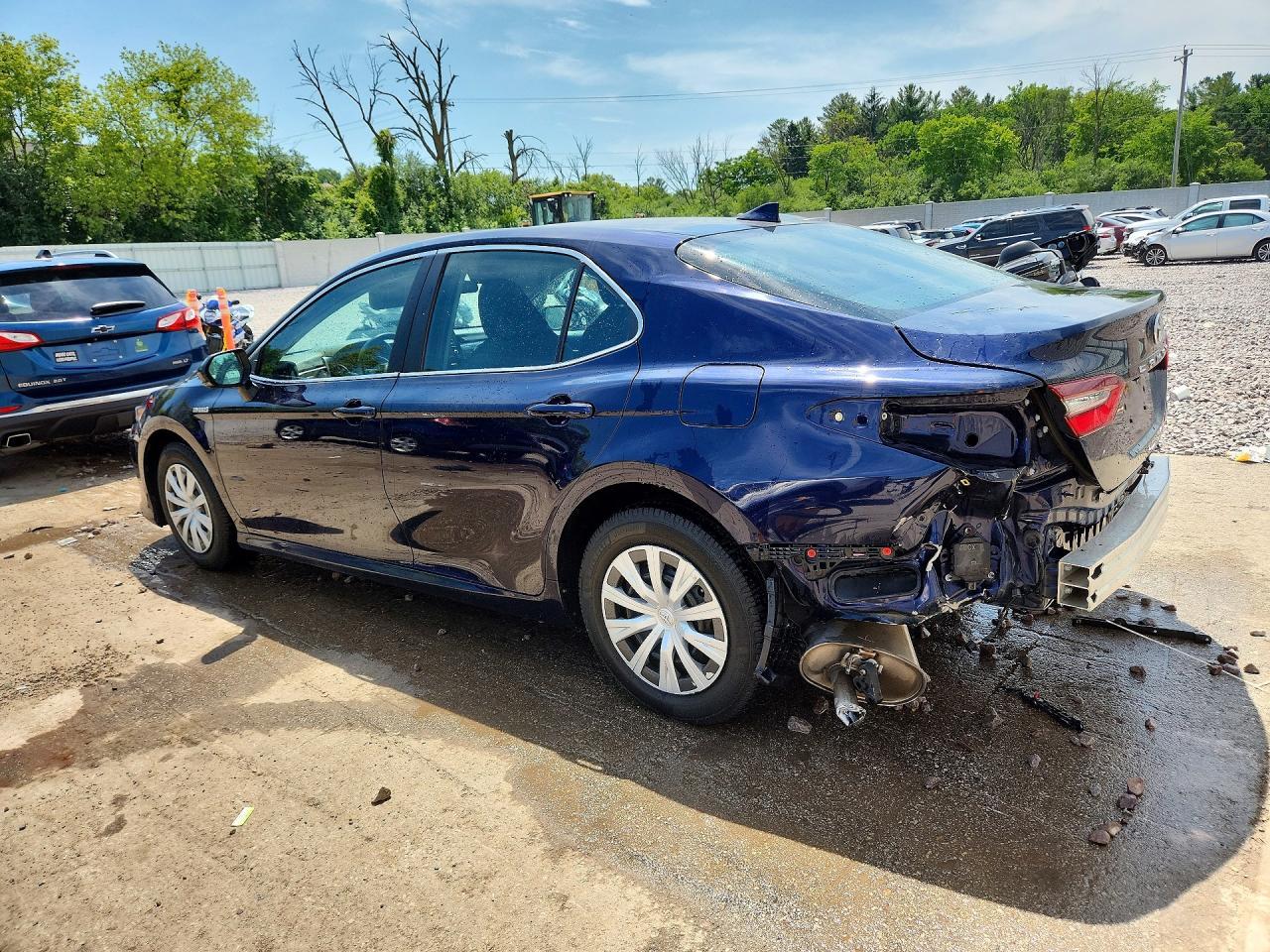 2021 TOYOTA CAMRY HYBRID — фото 2