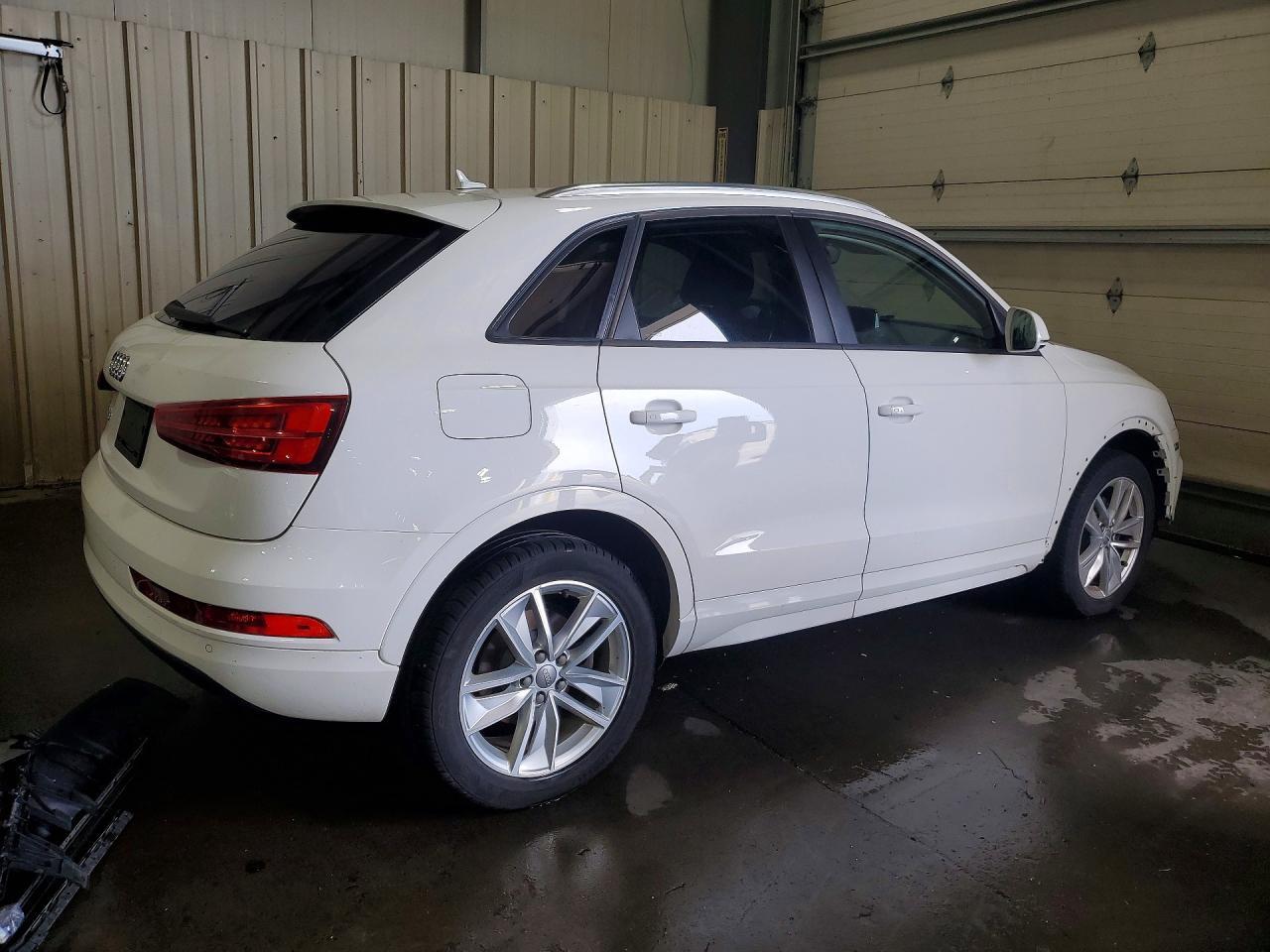 2017 AUDI Q3 — фото 3