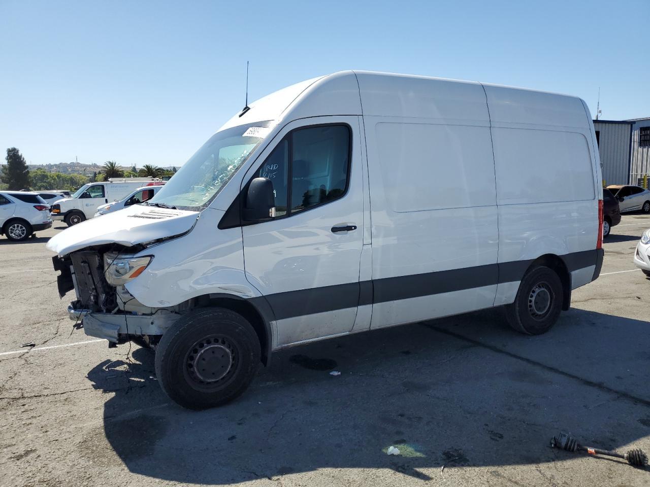 MERCEDES-BENZ SPRINTER