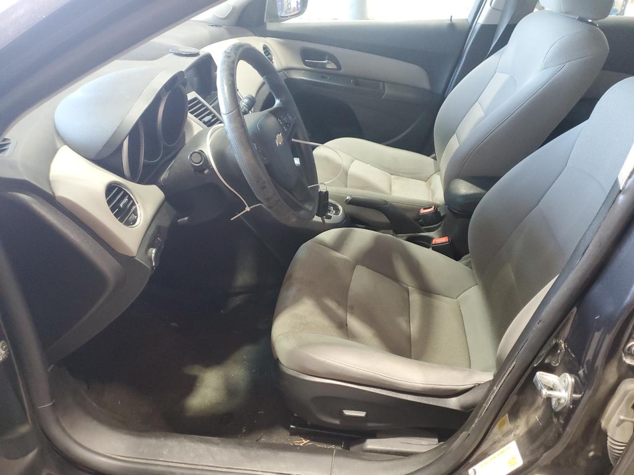 CHEVROLET CRUZE