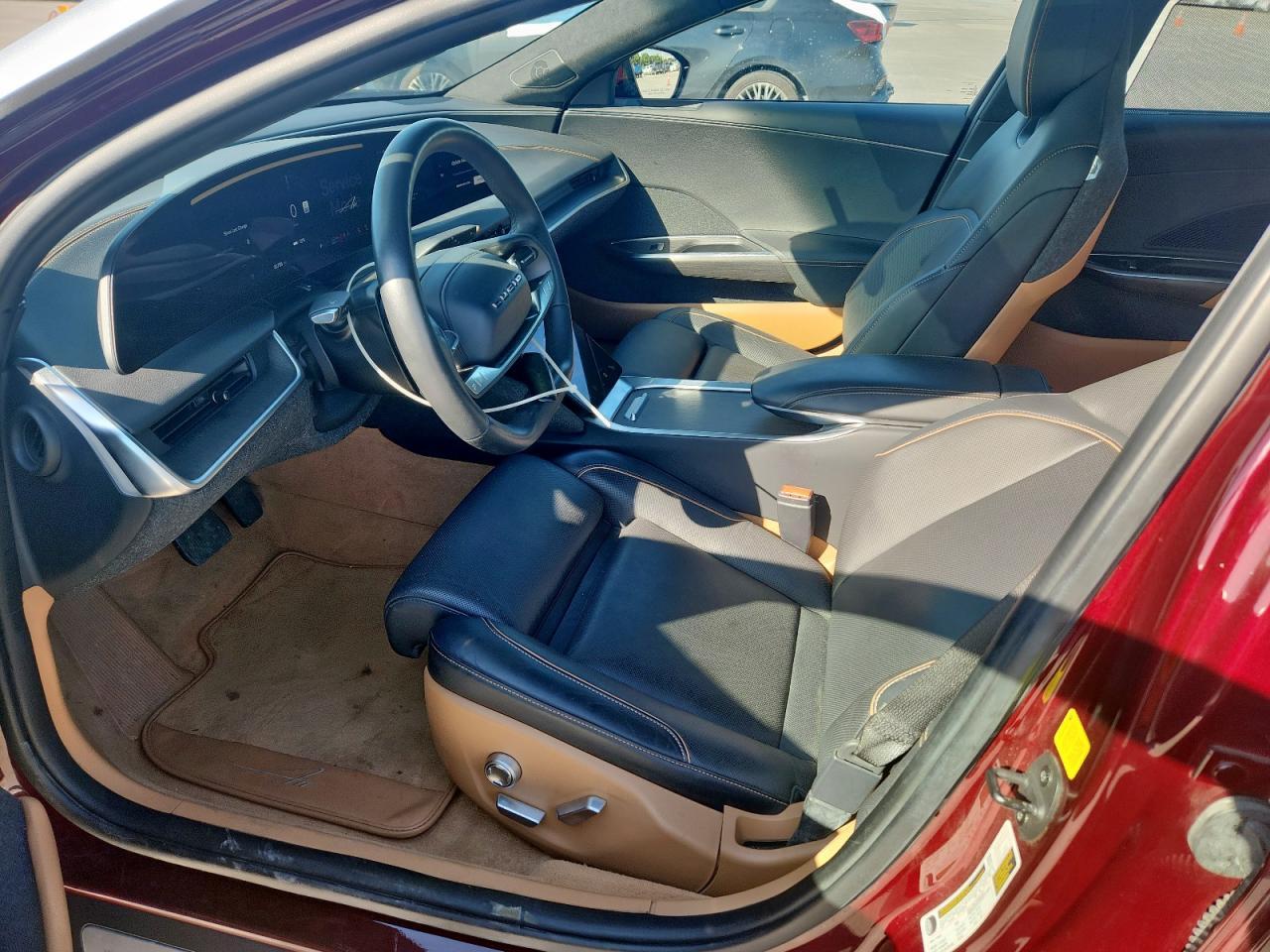 LUCID AIR
