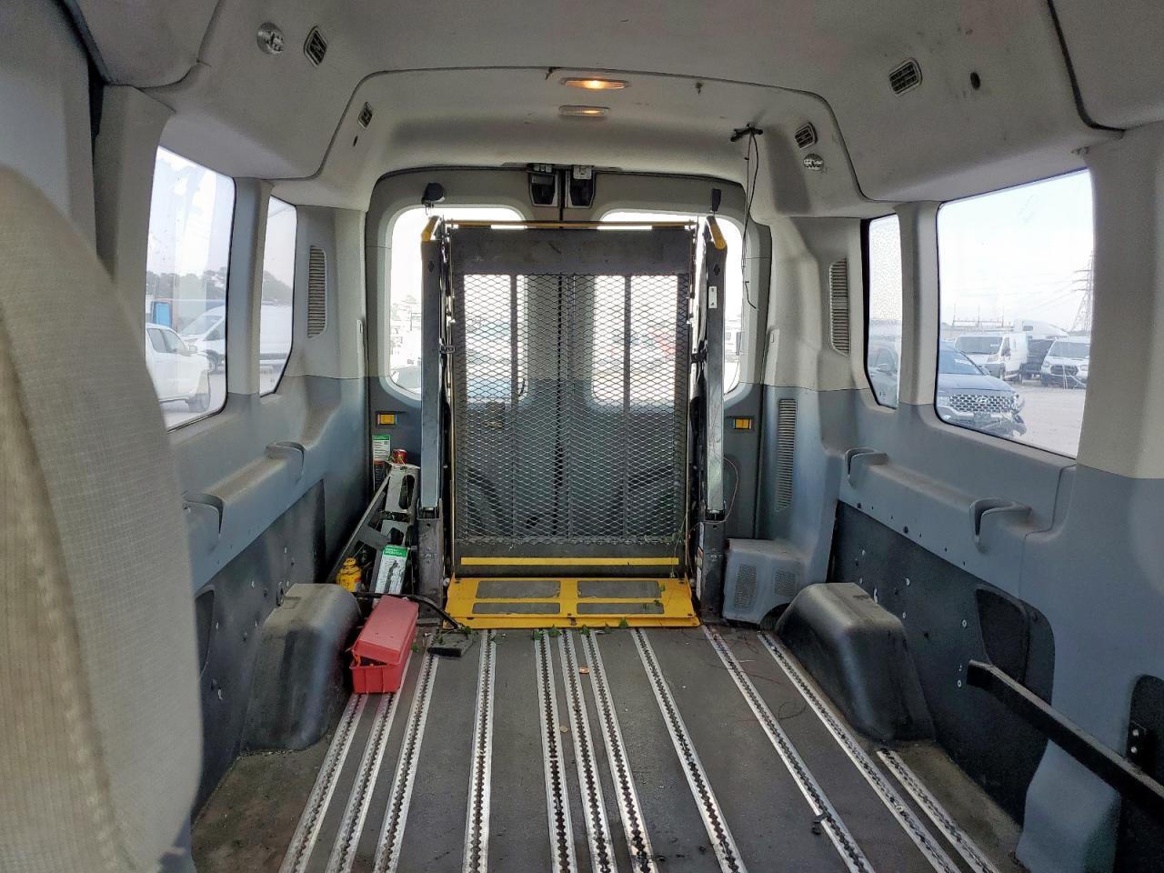 FORD TRANSIT
