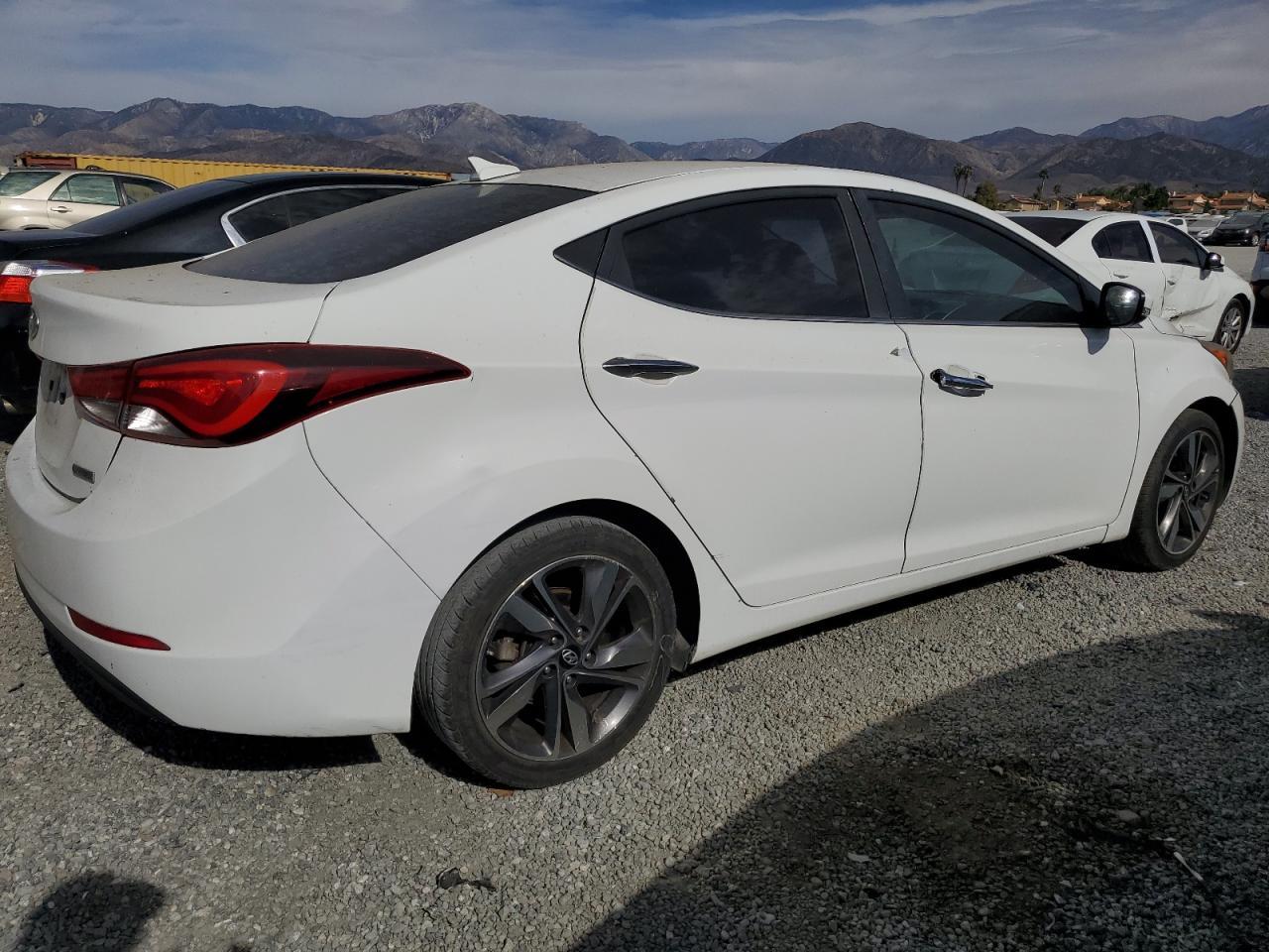2014 HYUNDAI ELANTRA — фото 3