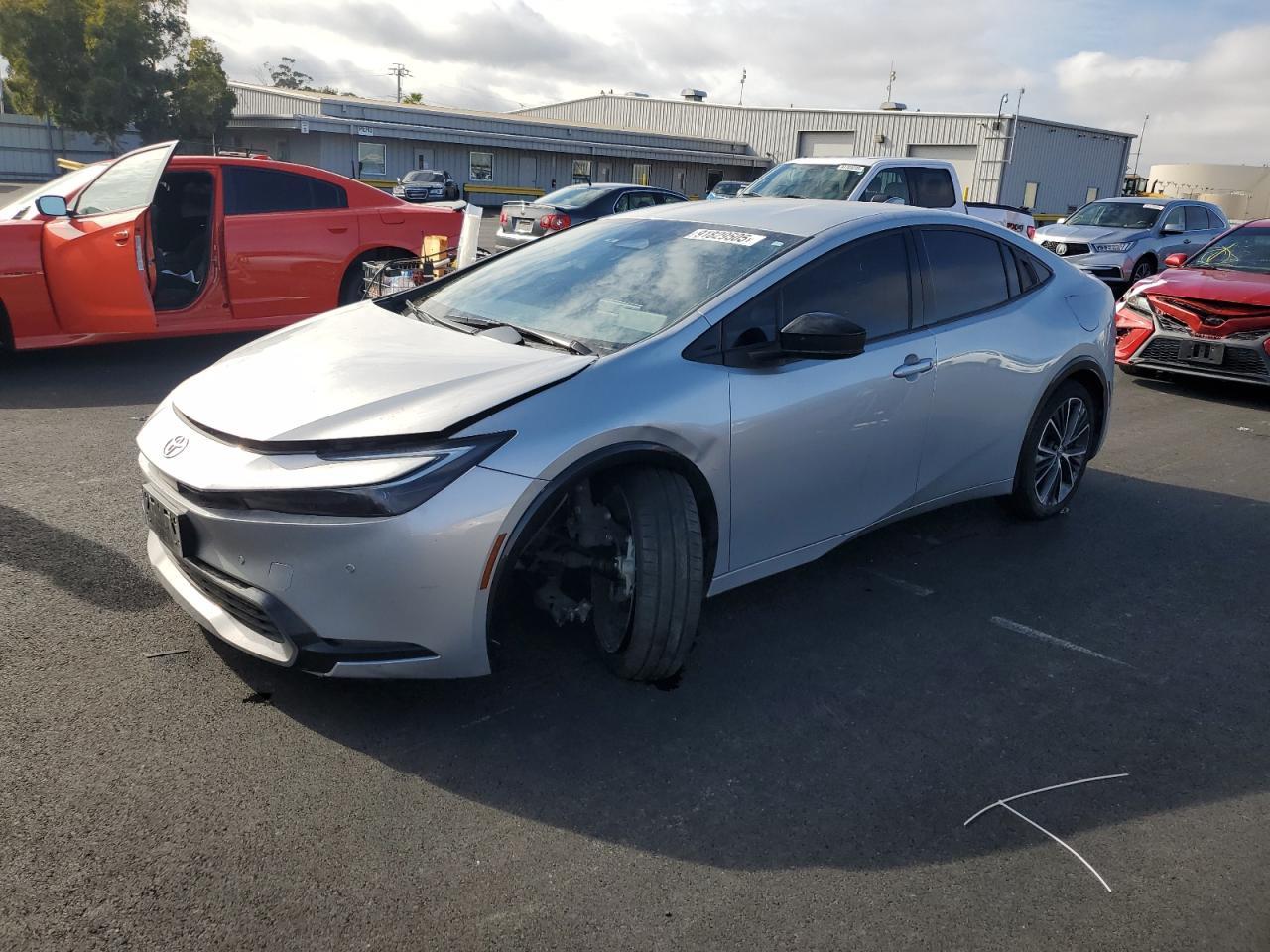 2024 TOYOTA PRIUS — фото 1