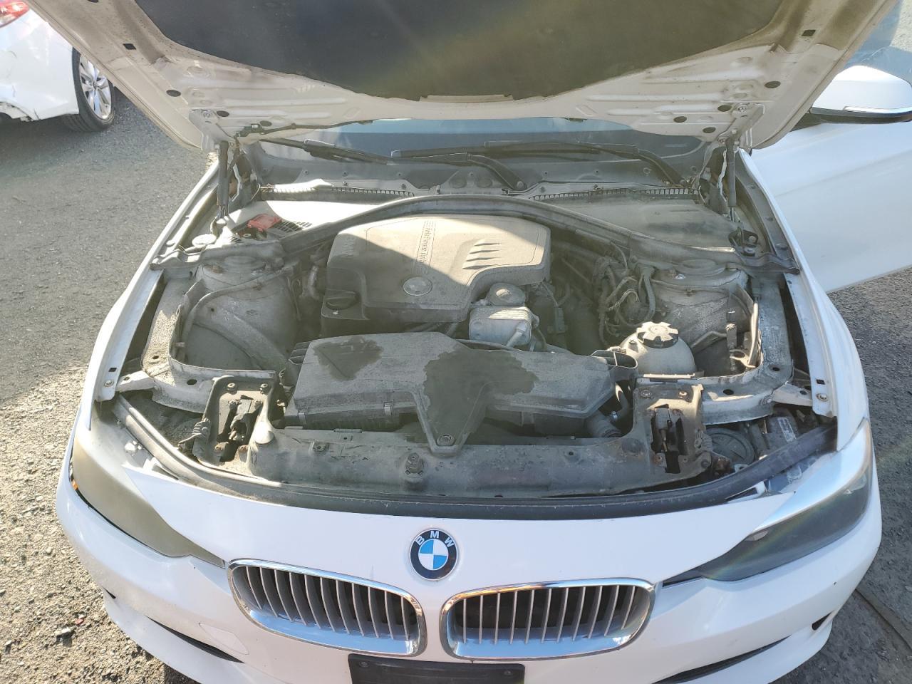 2013 BMW 3 SERIES — фото 11