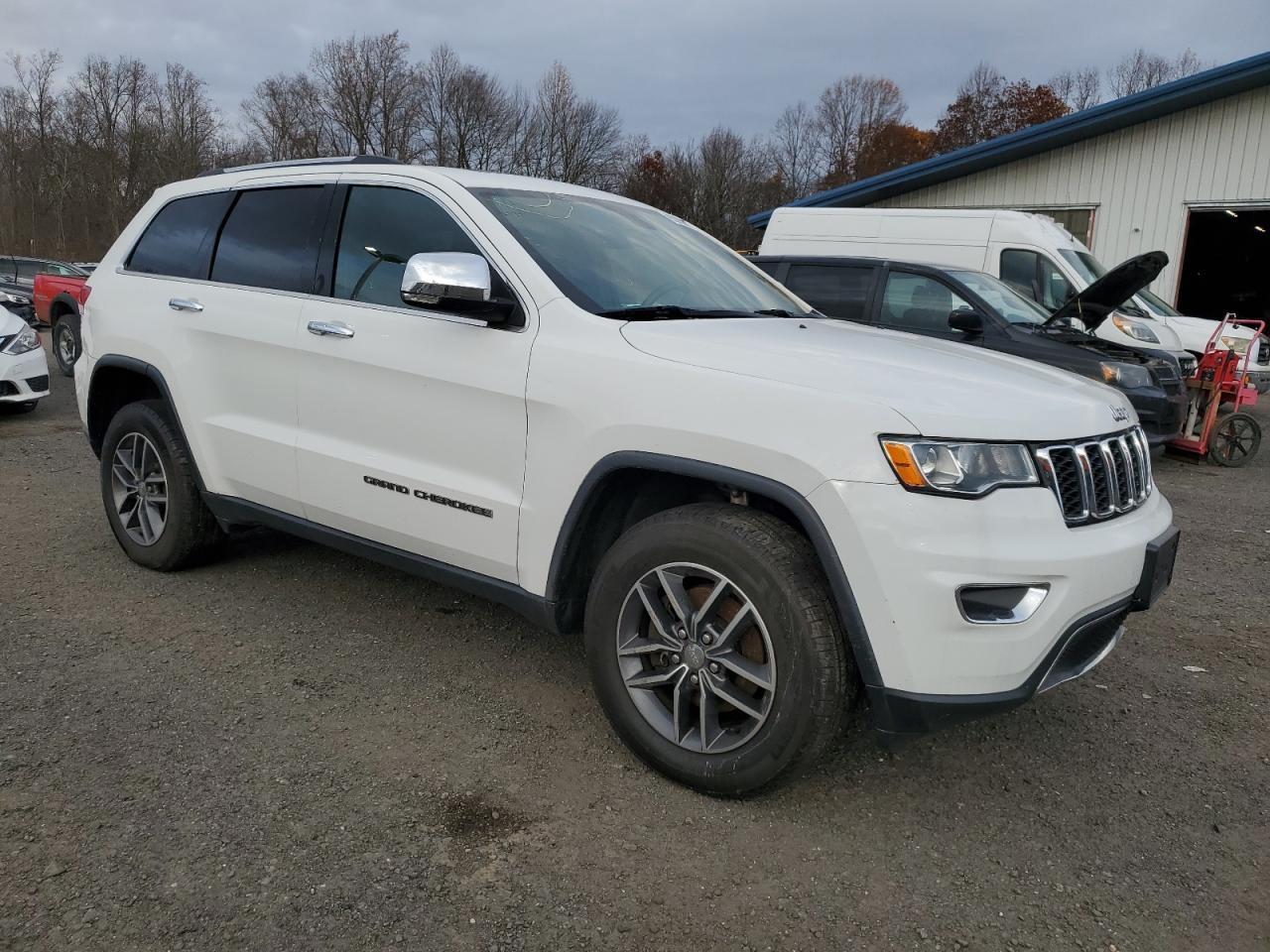 2017 JEEP GRAND CHEROKEE — фото 4