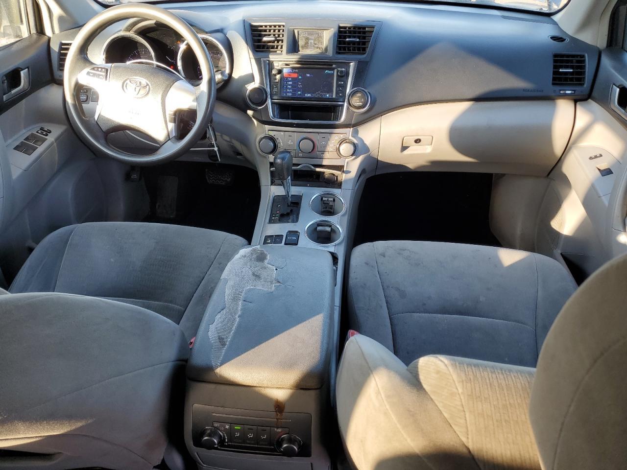 2013 TOYOTA HIGHLANDER — фото 8
