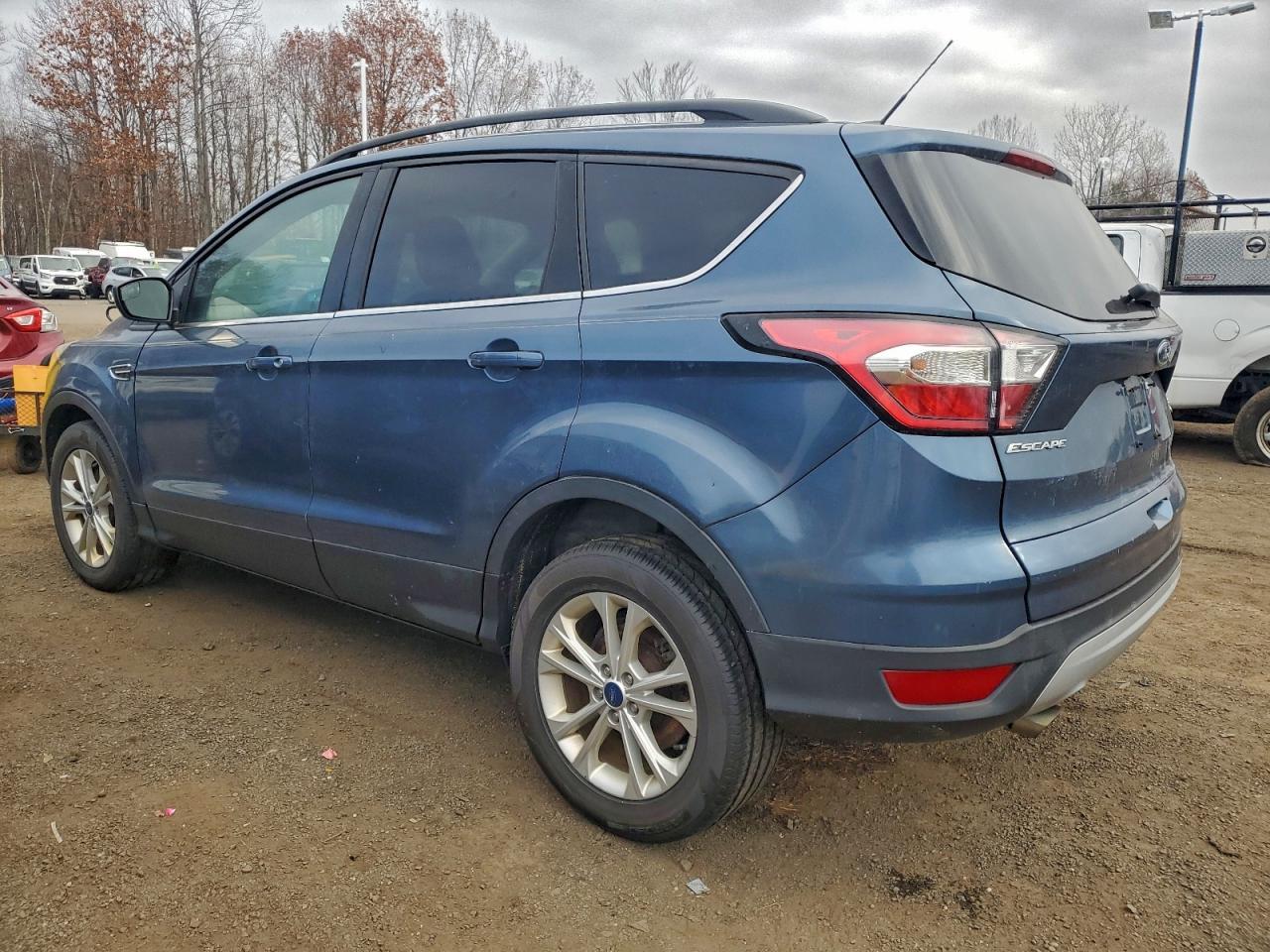 FORD ESCAPE