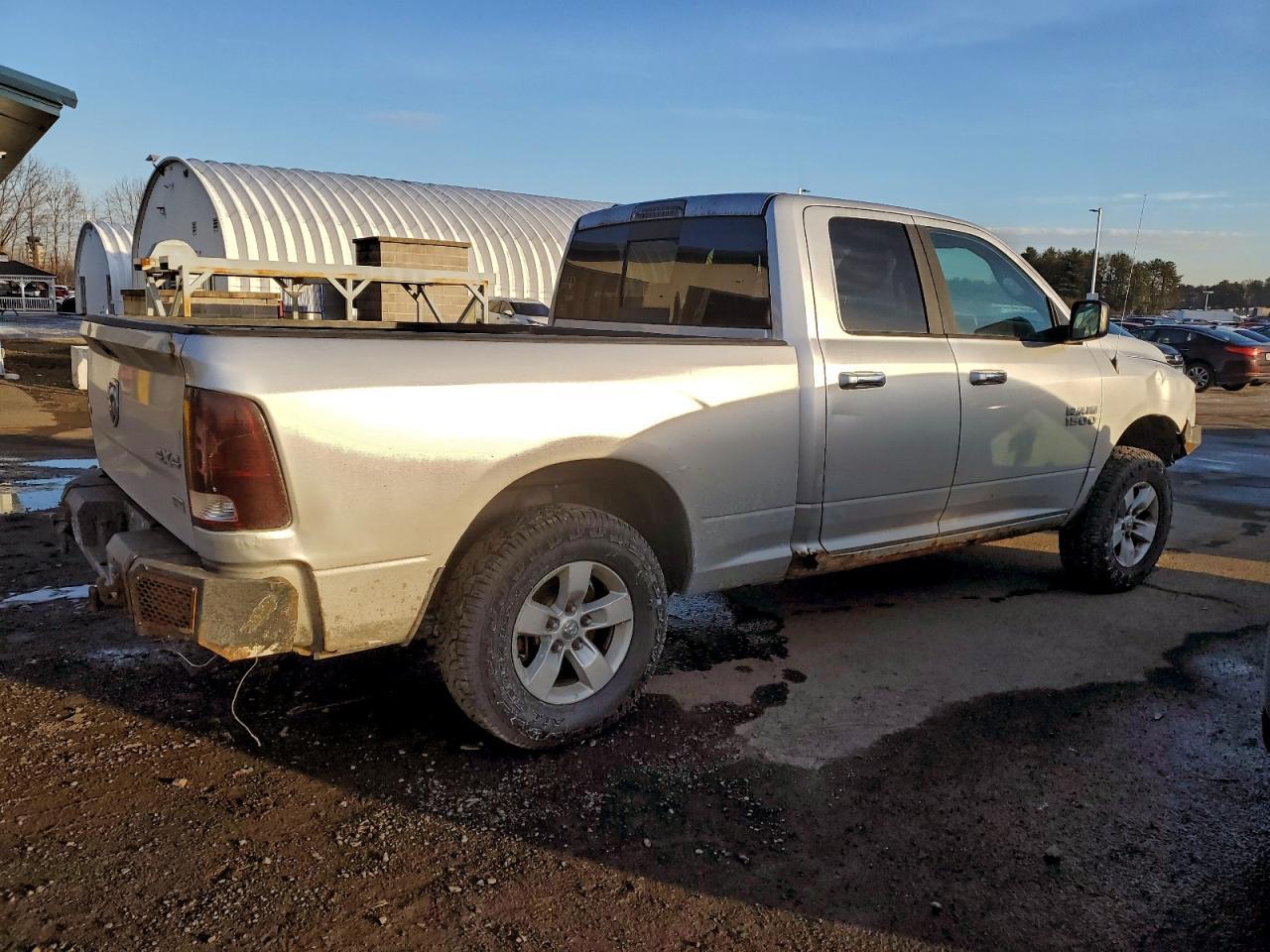 2017 RAM 1500 — фото 3